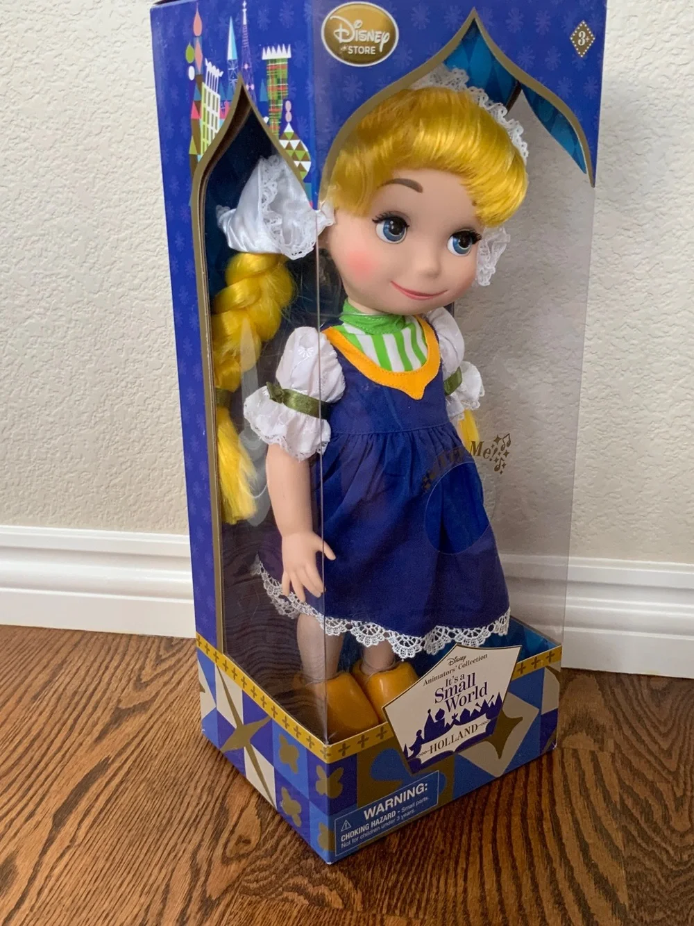 Disney Holland It's a Small World' Animator’s Collection Singing Doll New in Box